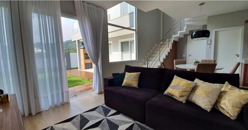 Casa Luxo Com Piscina A 500 Metros Da Praia Florianópolis المظهر الخارجي الصورة