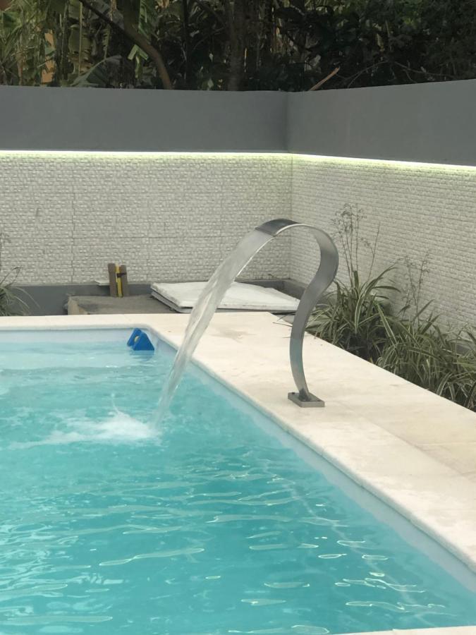 Casa Luxo Com Piscina A 500 Metros Da Praia Florianópolis المظهر الخارجي الصورة