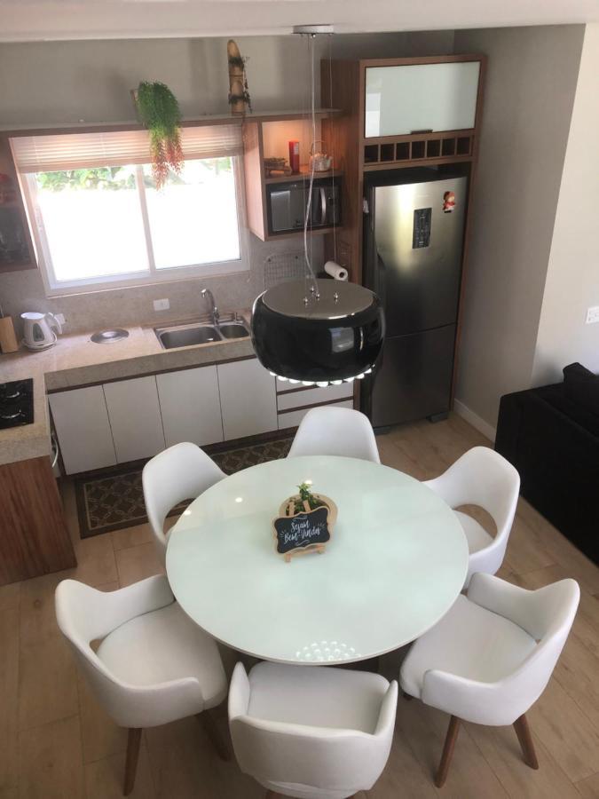 Casa Luxo Com Piscina A 500 Metros Da Praia Florianópolis المظهر الخارجي الصورة