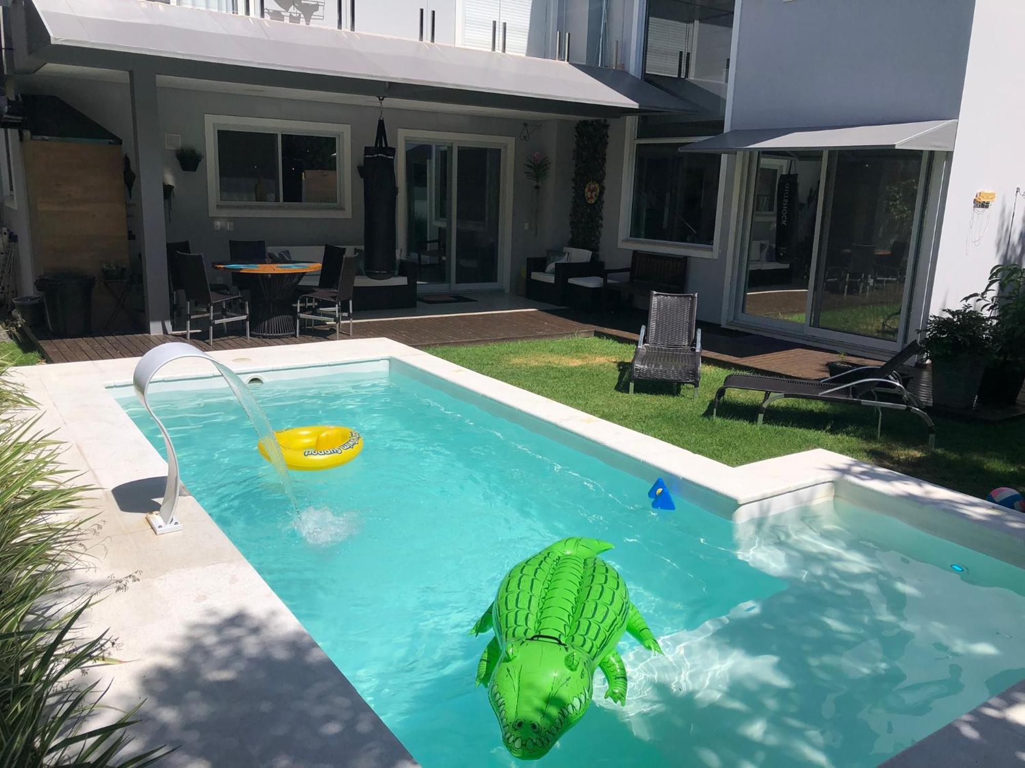 Casa Luxo Com Piscina A 500 Metros Da Praia Florianópolis المظهر الخارجي الصورة