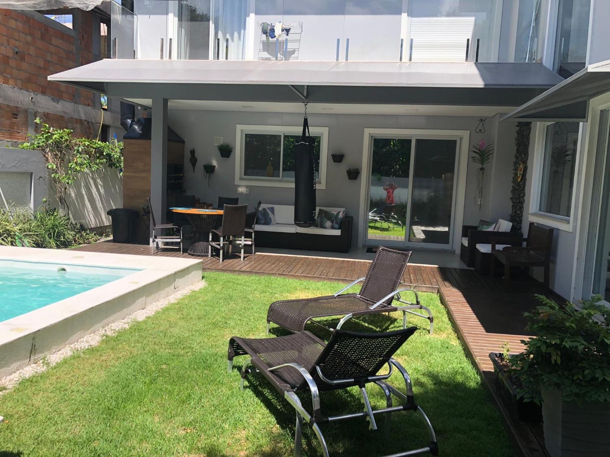 Casa Luxo Com Piscina A 500 Metros Da Praia Florianópolis المظهر الخارجي الصورة